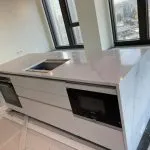 work tops white